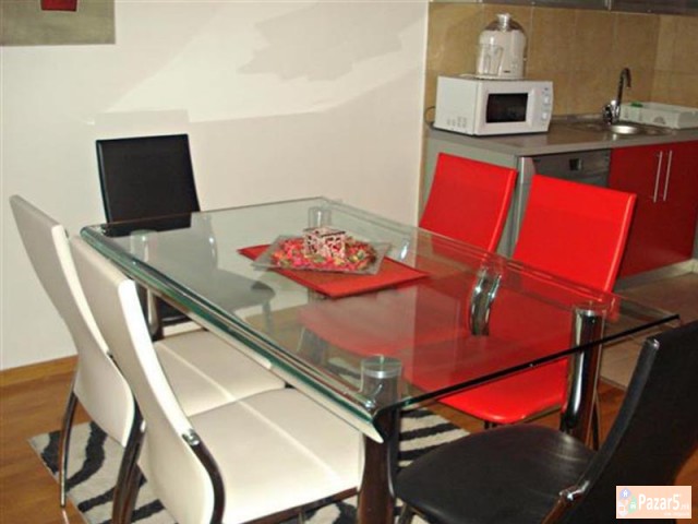 СЕ ИЗДАВА ТРОСОБЕН СТАН ВО ЦЕНТАР