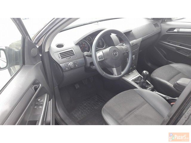 Opel Astra 1.7cdti 101ks.isuzu 2005 (auto Kodeks)