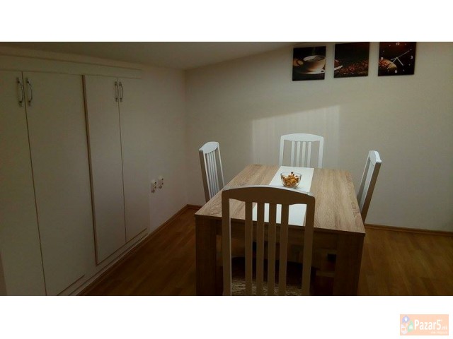 Се изнајмува нов стан 70м2 во Автокоманда