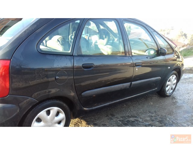 Se Prodava Citroen Xsara Picasso 2002god. 