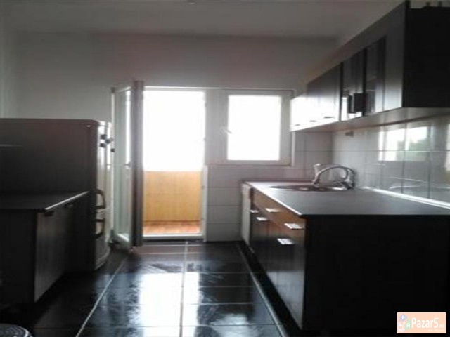 СЕ ИЗДАВА ДВОСОБЕН СТАН ВО КИСЕЛА ВОДА