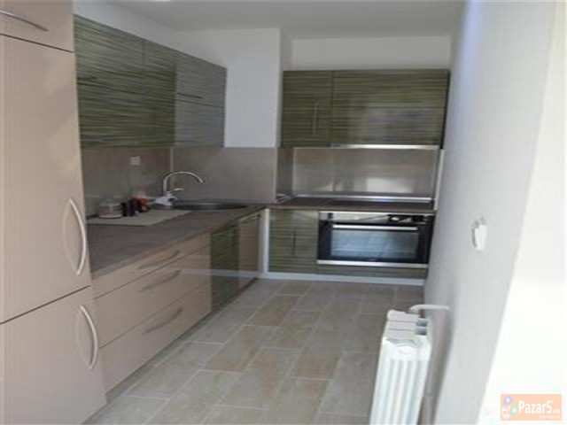 СЕ ИЗДАВА НОВ ТРОСОБЕН СТАН ВО ТАФТАЛИЏЕ 1