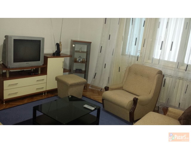 Izdavam Stan Do Dramski Teatar