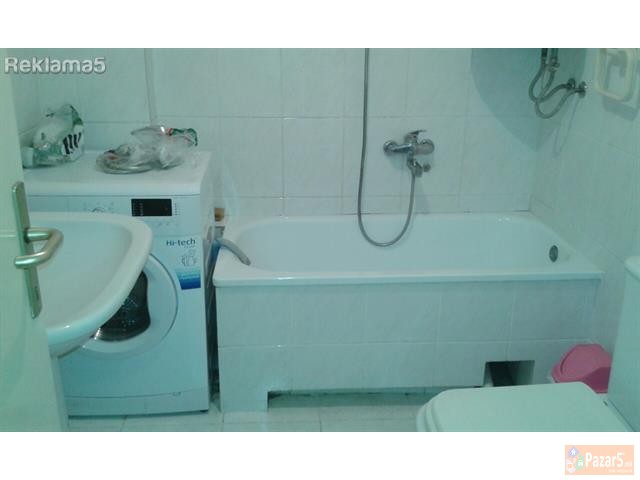 Se Izdava Dvosoben Namesten Stan Kaj Zeleznicka