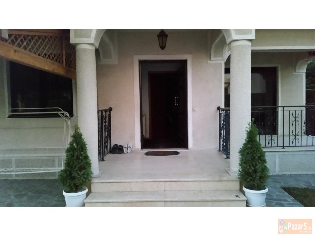 Se Prodava Kukja Vo N.hrom