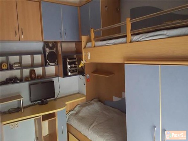 СЕ ИЗДАВА ТРОСОБЕН СТАН ВО НОВО ЛИСИЧЕ