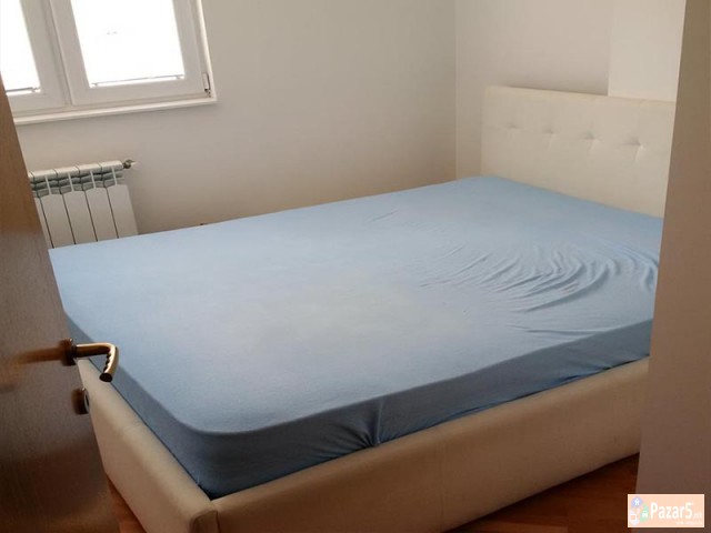 СЕ ИЗДАВА ДВОСОБЕН СТАН ВО ЦЕНТАР