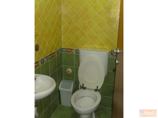 СЕ ПРОДАВА 4-СОБЕН СТАН ВО ДЕБАР МААЛО