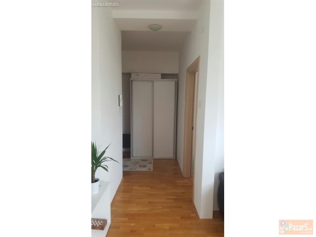 Se Izdava Dvosoben Stan Vo Karpos 3