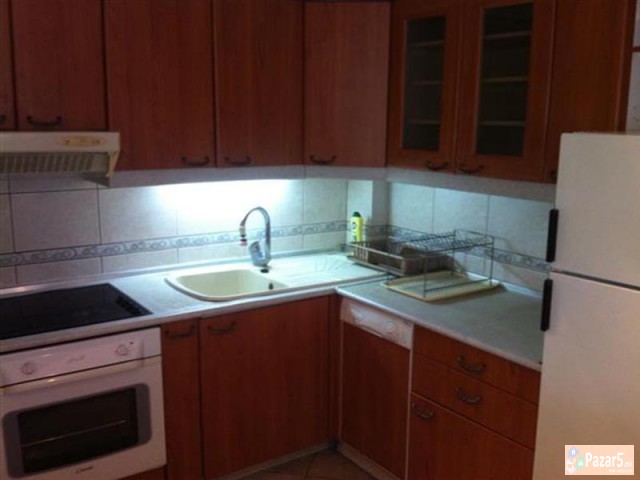 Se Izdava Dvosoben Stan Vo Centar/bujakovec