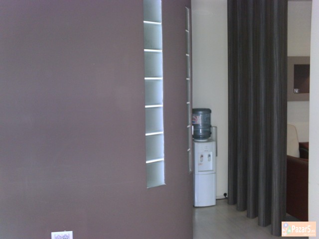 СЕ ПРОДАВА ДЕЛОВЕН ПРОСТОР ВО ЦЕНТАР