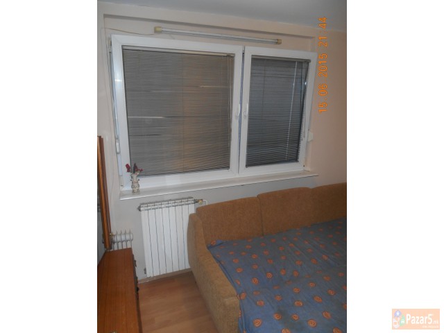 Izdavam Trosoben Stan K.voda