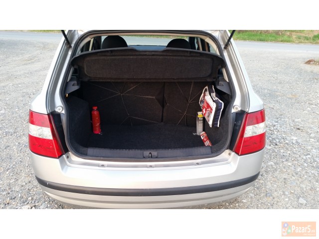 Se Prodava Fiat Stilo