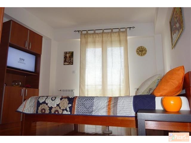 Се изнајмува нов стан 55м2 во Центар