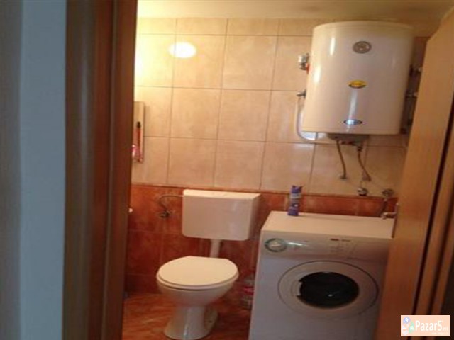 СЕ ИЗДАВА ДВОСОБЕН СТАН ВО ЦРНИЧЕ