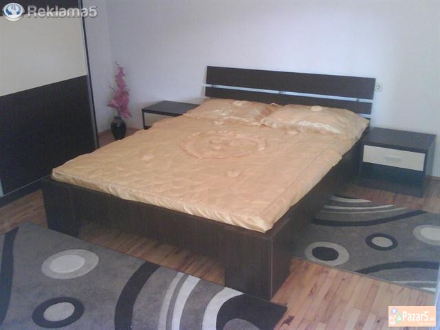 Izdavam Sobi Vo Ohrid!!!