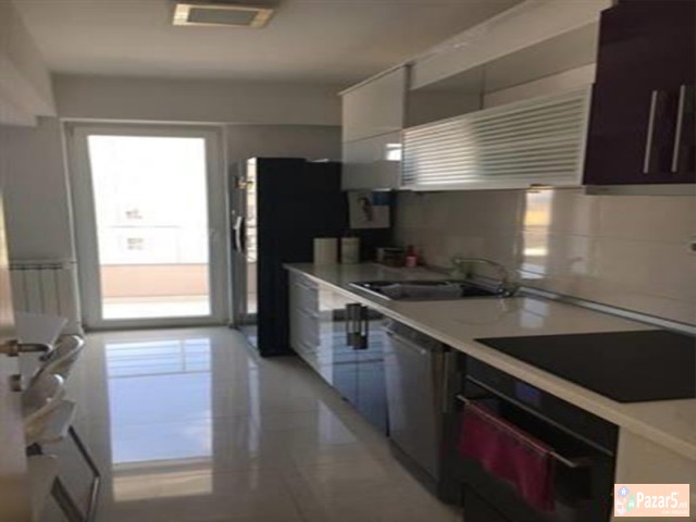 СЕ ИЗДАВА НОВ ТРОСОБЕН СТАН ВО ТАФТАЛИЏЕ