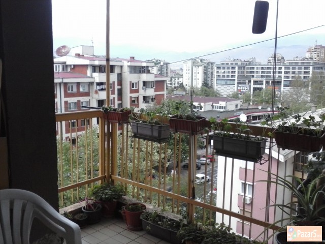 Итно продавам стан во Аеродром