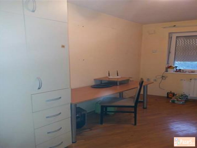 СЕ ИЗДАВА ТОСОБЕН СТАН ВО КАРПОШ 1