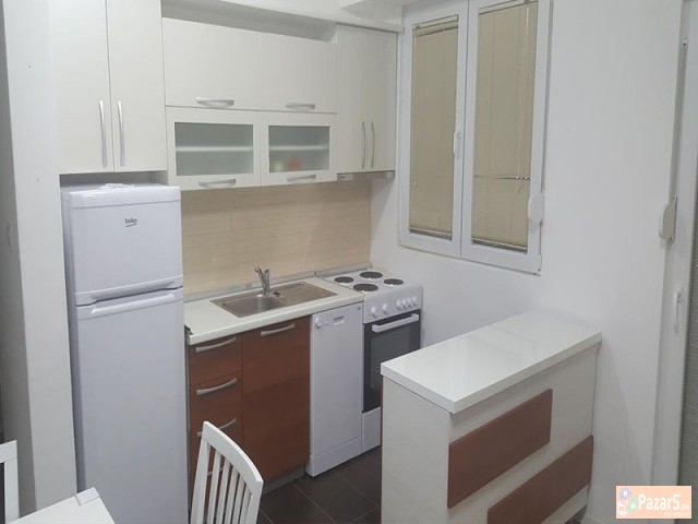 Se Iznajmuva Dvosoben Stan Vo Taftalidze 1