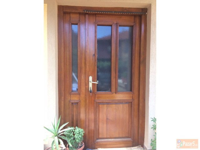 Drvena Vrta I Prozori