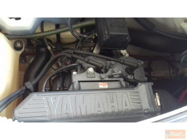 Skuter Yamaha Za Na Voda