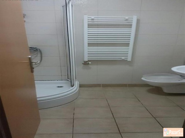  СЕ ИЗДАВА ДВОСОБЕН СТАН ВО КАРПОШ 1