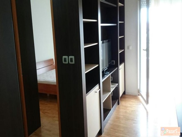  СЕ ИЗДАВА ДВОСОБЕН СТАН ВО КАРПОШ 1