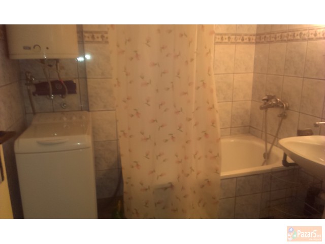 Се издава стан во К. Вода