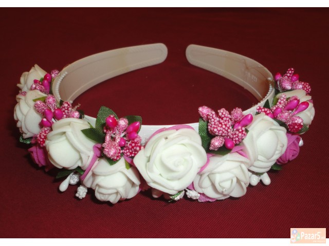 Цветни венчиња 