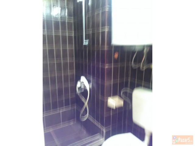 СЕ ИЗДАВА 3-СОБЕН СТАН ВО КАРПОШ 4