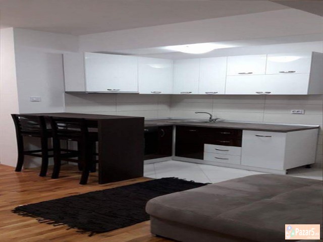 СЕ ИЗДАВА ДВОСОБЕН СТАН ВО ДЕБАР МААЛО