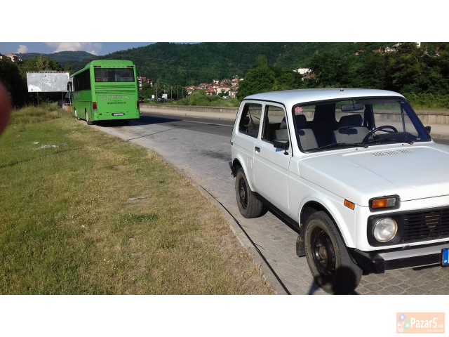 Lada Niva 1.9 Td Mida Motors