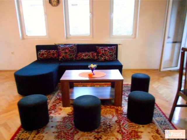 СЕ ИЗДАВА ДВОСОБЕН СТАН ВО КИСЕЛА ВОДА