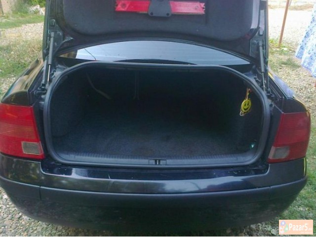 Vw Pasat 1.9 Tdi110ks (zamena Za Sharan Ili Galaxy