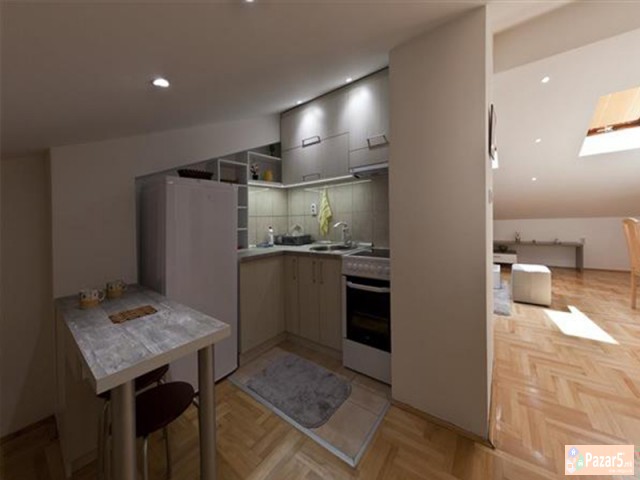 Se Iznajmnuva Dvosoben Stan Vo Centar