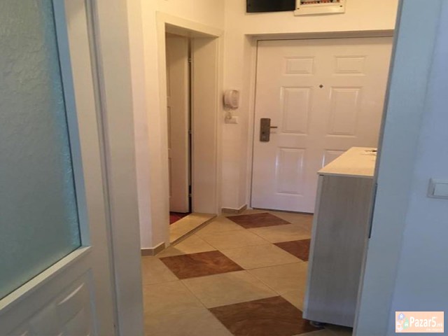 Se Iznajmuva Dvosoben Stan Vo Centar