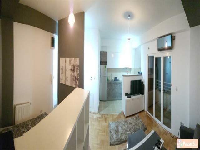 СЕ ИЗДАВА/ПРОДАВА ЛУК ГАРСОЊЕРА ВО КИСЕЛА ВОДА