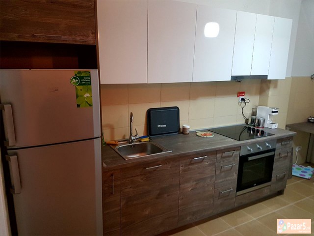 СЕ ИЗДАВА/ПРОДАВА ЛУК ГАРСОЊЕРА ВО КИСЕЛА ВОДА