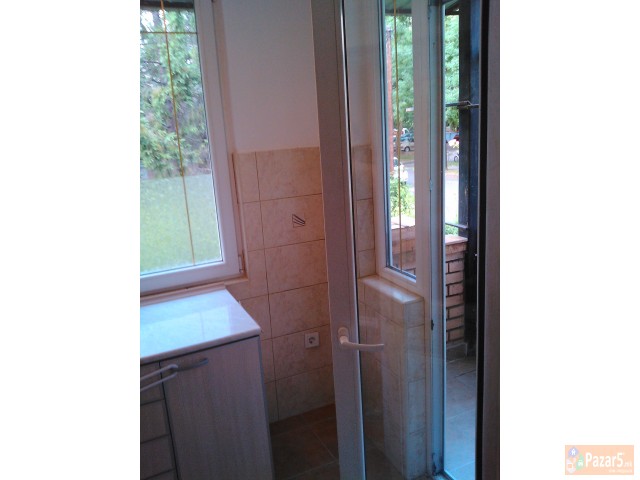 Се издава стан во Карпош 3