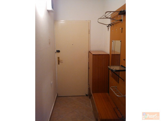 Се издава стан во Карпош 3