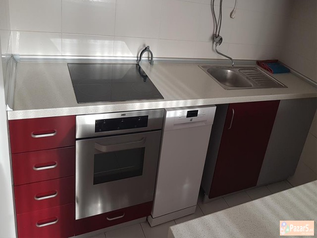 СЕ ИЗДАВА ДВОСОБЕН СТАН ВО НОВО ЛИСИЧЕ