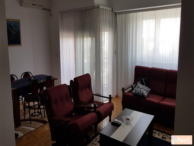 СЕ ИЗДАВА ДВОСОБЕН СТАН ВО НОВО ЛИСИЧЕ