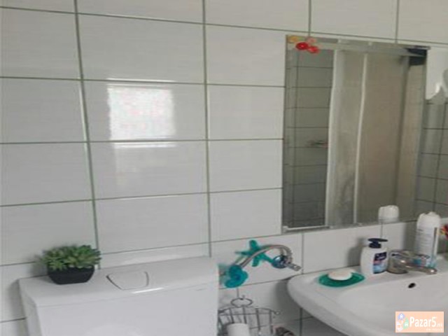 СЕ ИЗДАВА ТРОСОБЕН СТАН КАЈ КАПИТОЛ