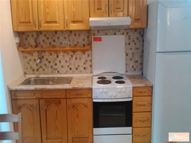 СЕ ИЗДАВА ДВОСОБЕН СТАН ВО ЦЕНТАР