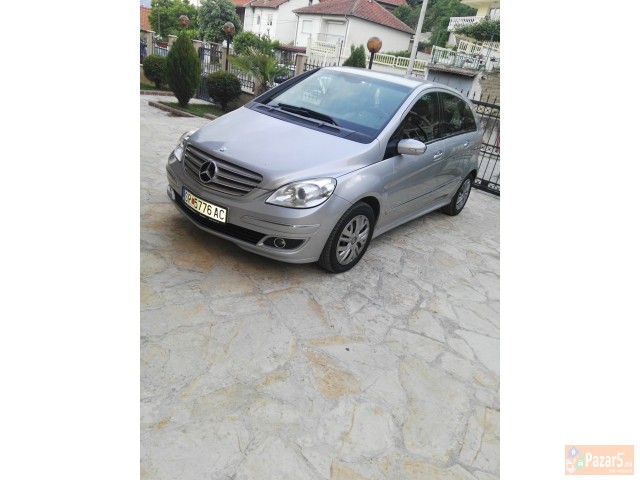 Mercedes Benz b200