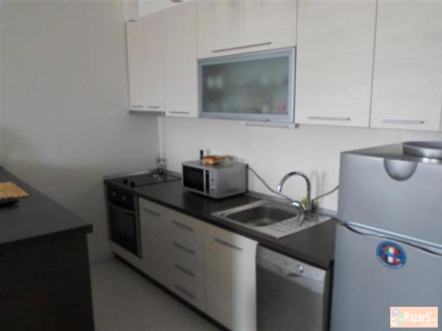 СЕ ИЗДАВА НОВ ДВОСОБЕН СТАН КАЈ НЕУРОМЕДИКА