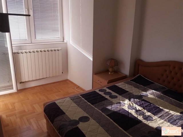 СЕ ИЗДАВА ДВОСОБЕН СТАН КАЈ Н.ЖЕЛЕЗНИЧКА