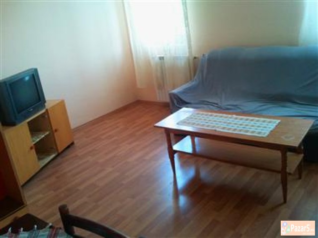 Se Izdava Stana Vo Kozle.