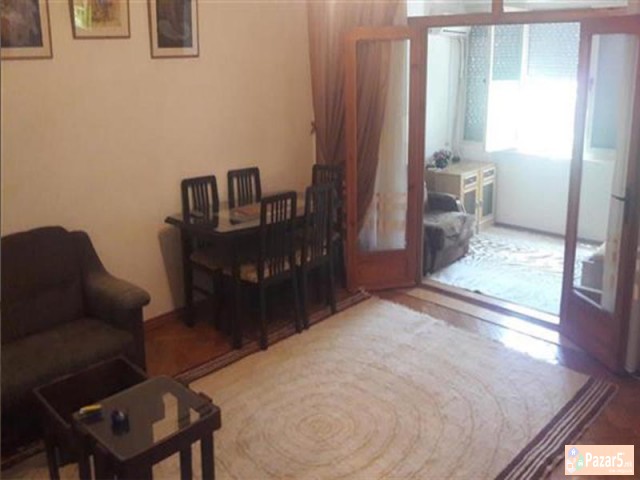 СЕ ИЗДАВА ДВОСОБЕН СТАН ВО ЦЕНТАР